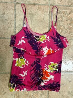 Old Navy top